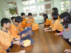 九十八學年度下學期二手制服回收(五)，開新視窗